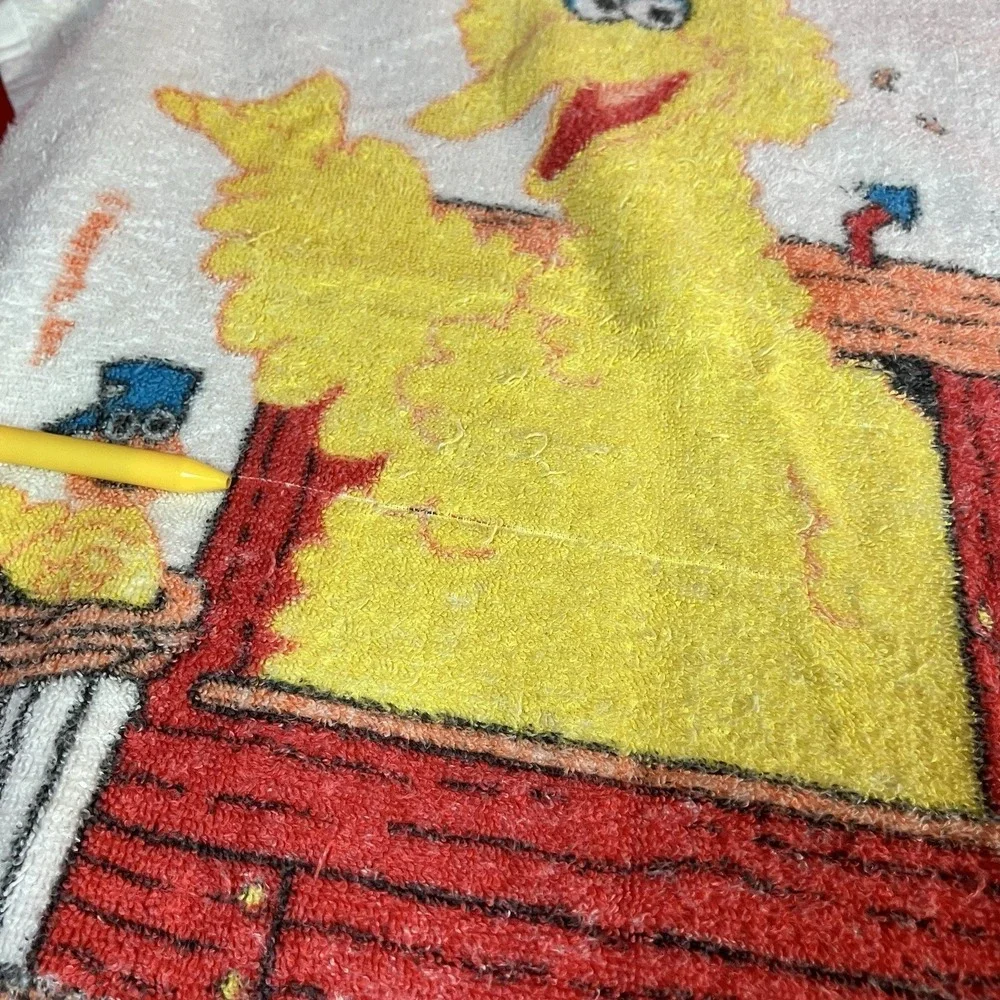 Vintage Sesame Street Beach Bath Towel 27x52 Big Bird Bert Earnie Cookie Monster